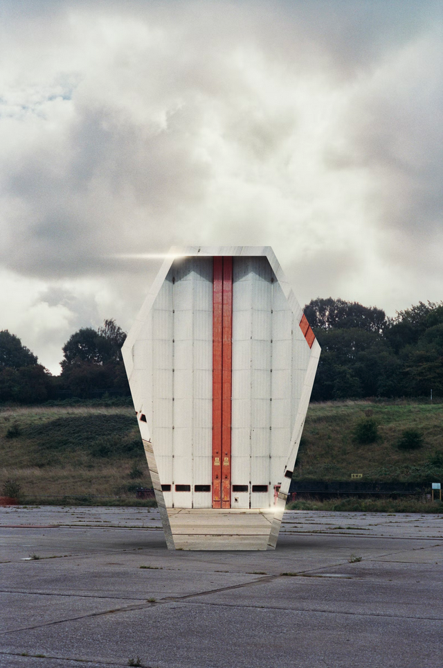 'Portal III' by Gavin Strange (a.k.a. Jamfactory)